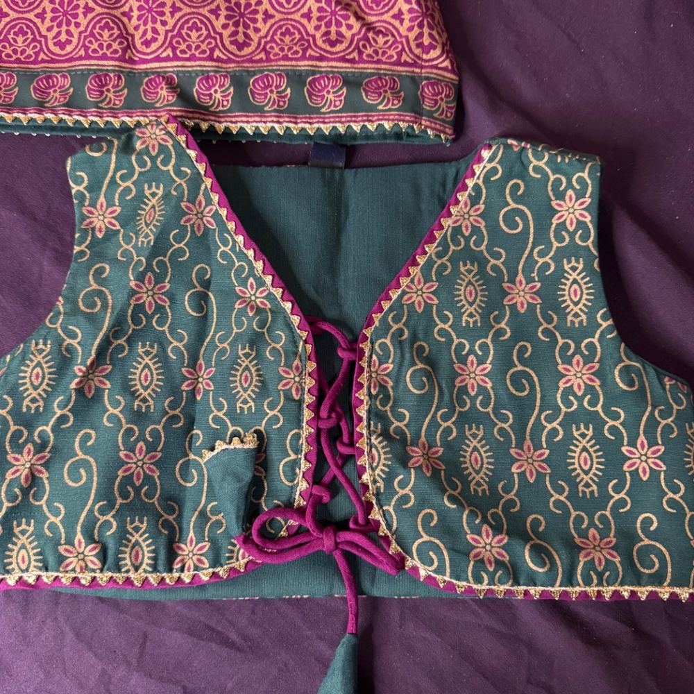 Dress - Picture 3 of 3